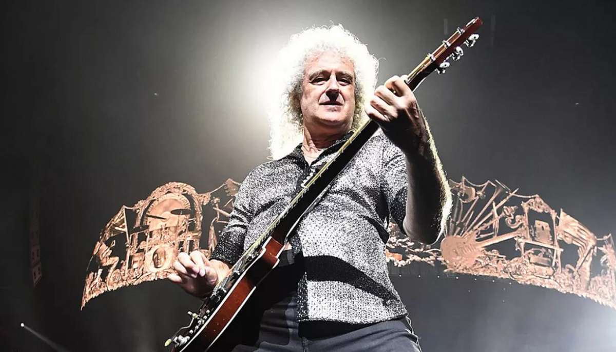 Imagine Stire Brian May, chitaristul din trupa Queen, infectat cu COVID-19: ”Au fost zile cu adevărat oribile” | 2review.ro