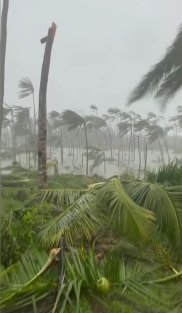 Incredibil! Bilanțul celor care au decedat în urma taifunului Rai din FIlipine a ajuns la 375