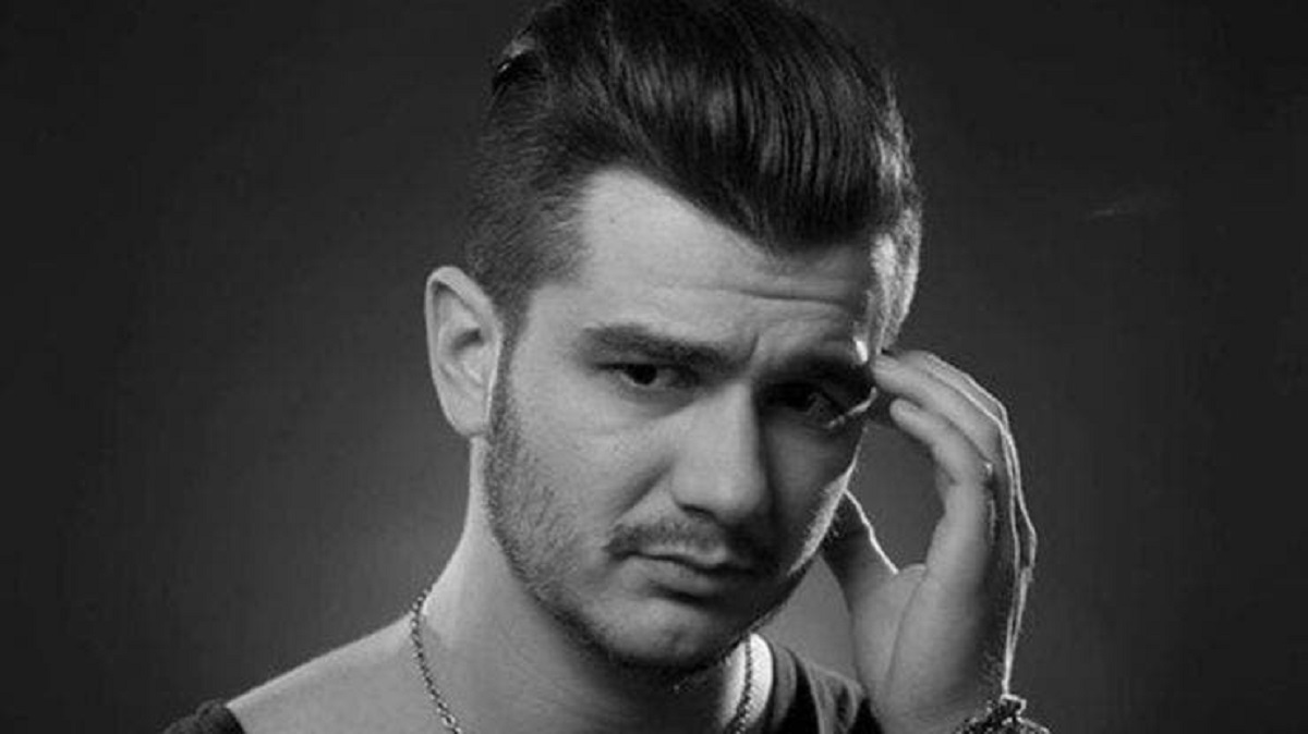 Imagine Stire Vlad Drăgulin, amenințat cu briceagul într-o shaormerie: ”Mi-am luat șoc. Astea-s de pușcărie” | 2review.ro