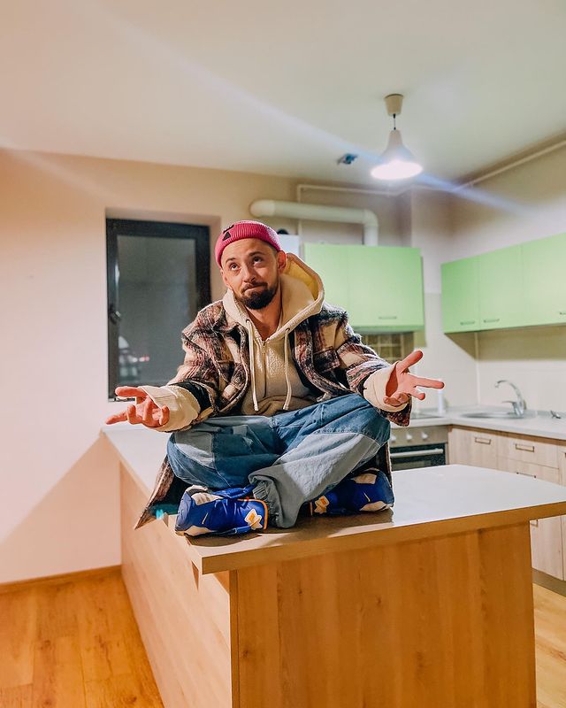 Imagine Stire Cucu de la Noaptea Târziu: ”Am vrut să fac pasul ăla, să iau cuțitul și să mă sinucid” | 2review.ro