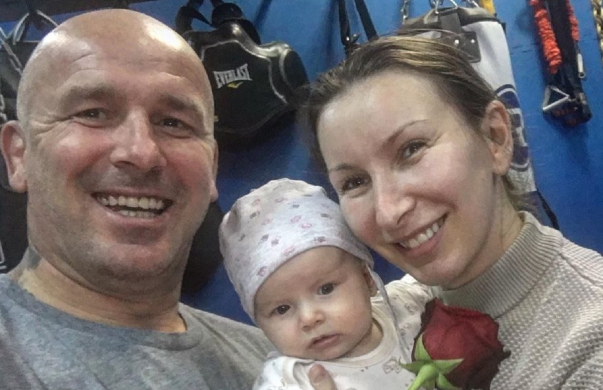 Imagine Stire Vestea de acasă care l-a devastat pe Cătălin Zmărăndescu la Survivor. Este vorba despre fetiţa lui | 2review.ro