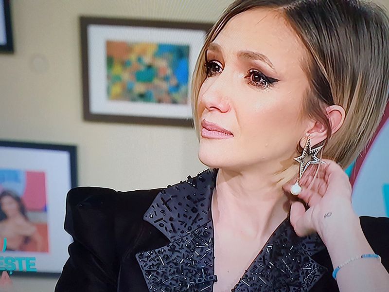 Imagine Stire Adela Popescu s-a certat cu soacra ei din cauza emisiunii „Vorbeşte lumea”, de la Pro TV | 2review.ro