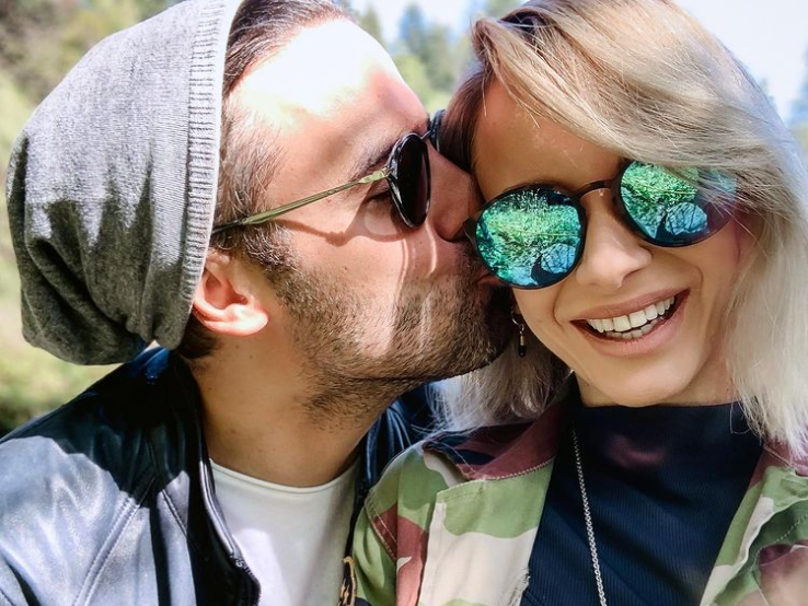 Imagine Stire Cum a fost cerută în căsătorie Sandra Izbașa. Răzvan Bănică i-a pregătit partenerei sale o mare surpriză | 2review.ro