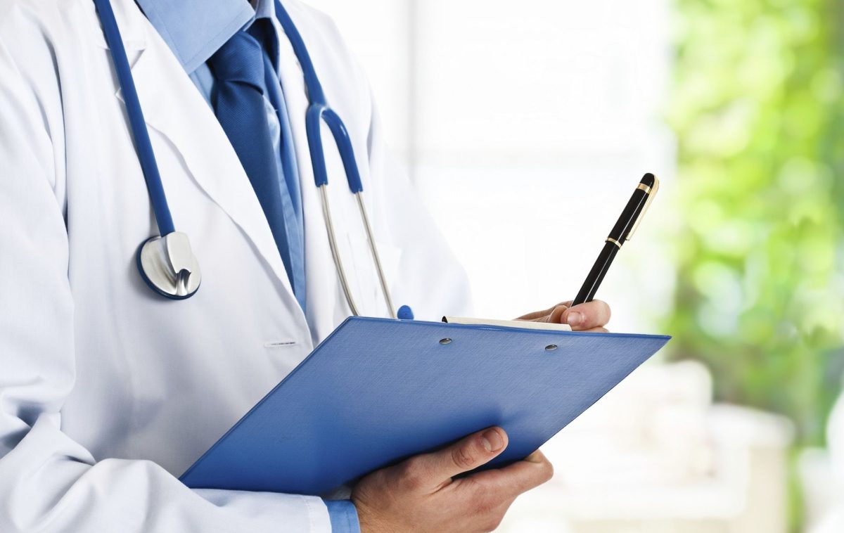 Imagine Stire BANC | ”Domnule doctor, soțul meu și soția dumneavoastră ne înșală” | 2review.ro