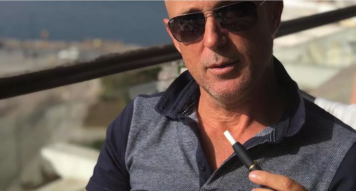 Imagine Stire Unde s-a infectat Mugur Mihăescu cu COVID. “Acolo sunt sute de mii de cazuri pe zi” + Ce simptome are actorul | 2review.ro