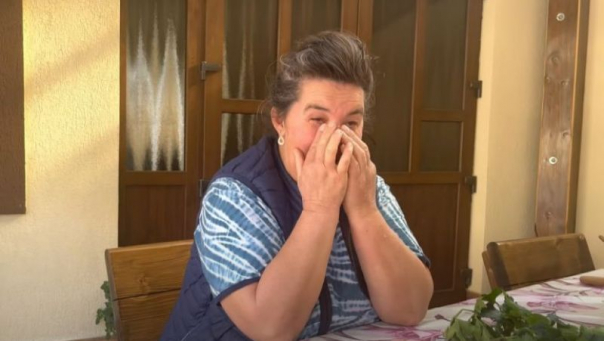Imagine Stire Mama Geta, cu ochii în lacrimi la început de an. Ce se întâmplă în familia lui Culiță Sterp? „Degeaba fugi de ceea ce ți-a dat Dumnezeu” | 2review.ro