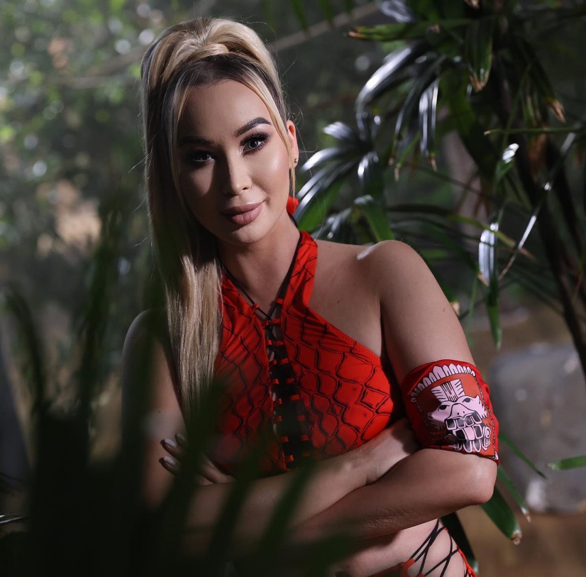 Imagine Stire Xonia, noi dezvăluiri despre experienţa de la Survivor România: „E totul așa cum se vede la televizor, dar…” | 2review.ro