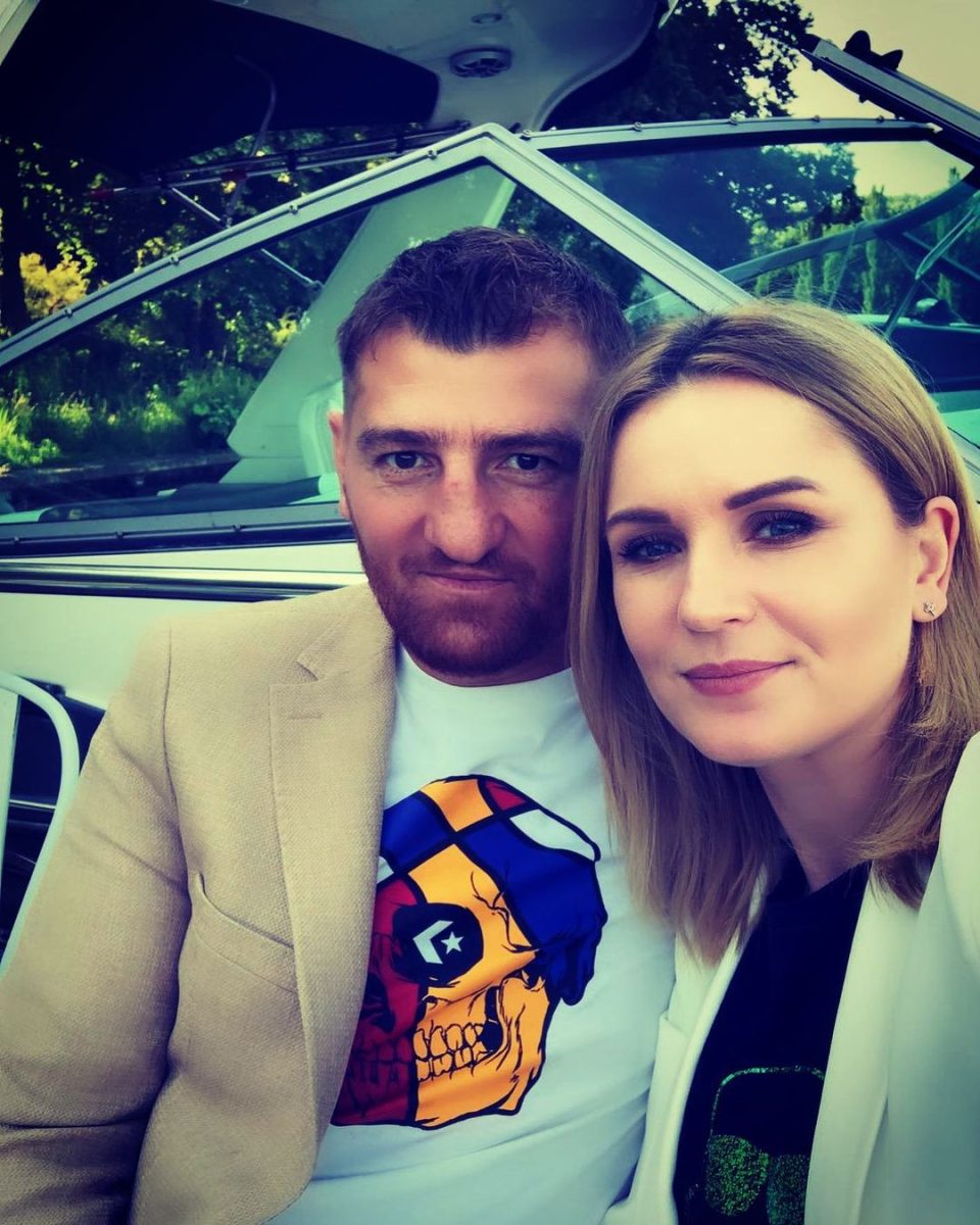 Imagine Stire Cătălin Moroșanu, dezvăluiri neaşteptate despre relaţia cu soţia sa: „Nu mai este flacara de la început…” | 2review.ro