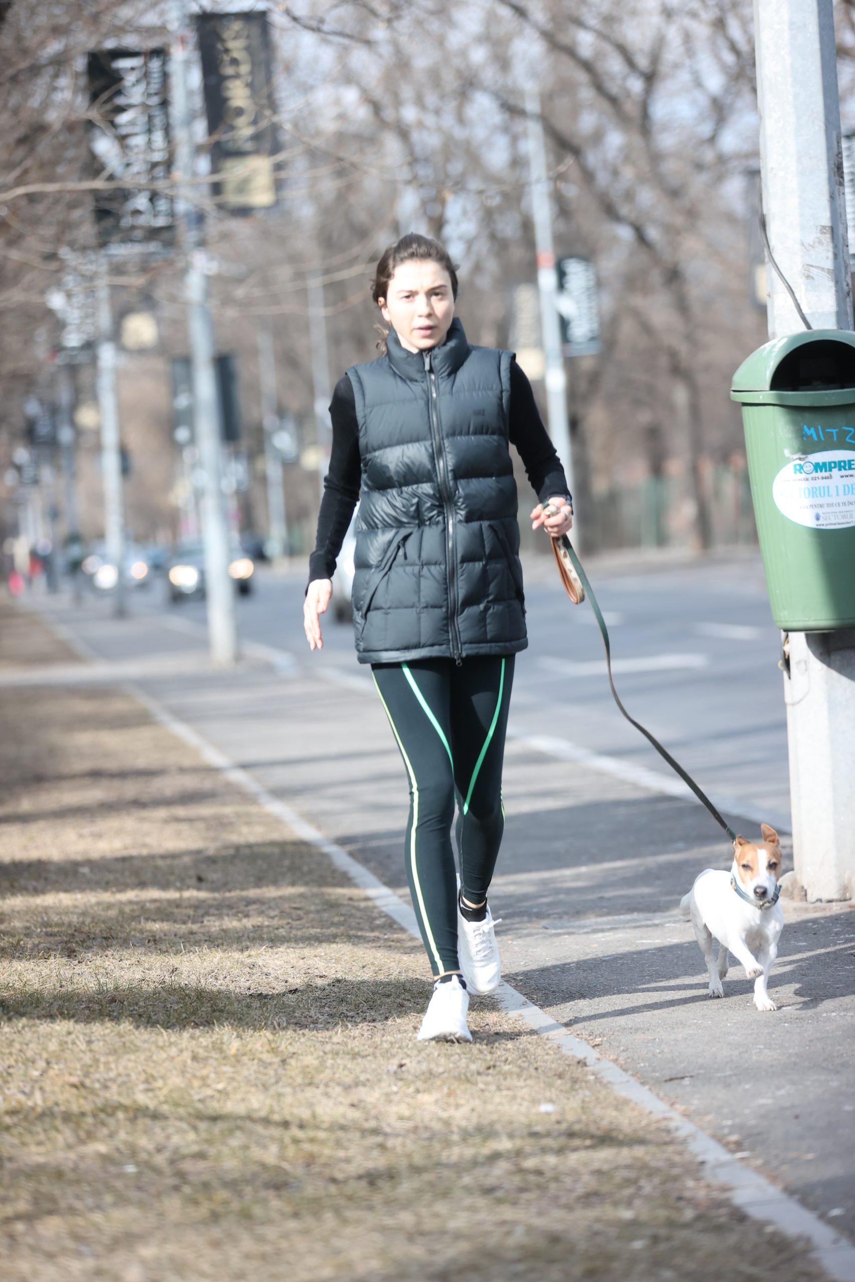 Teodora Stoica, în pas alergător (Foto: CANCAN.RO)