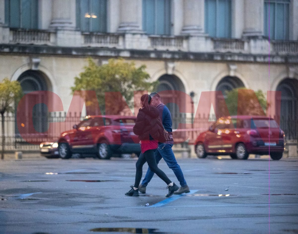 Imagine Stire “Băieții sunt viața mea!” Laurențiu Reghecampf și Corina Caciuc, distracție pe cinste pe muzica lui Adrian Minune | FOTO + VIDEO | 2review.ro