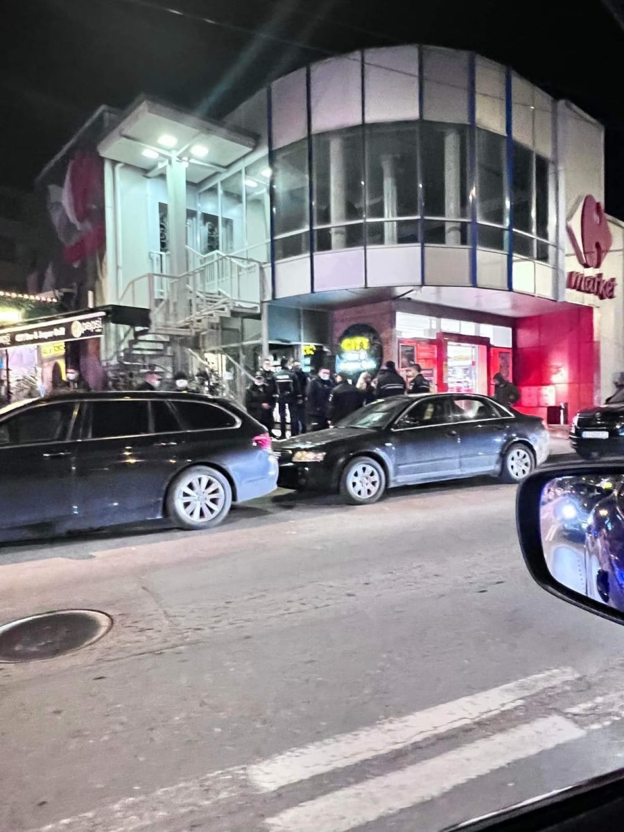 Se întâmplă în România! Copil rănit de concubinul mamei în timp ce mâncau la restaurant!