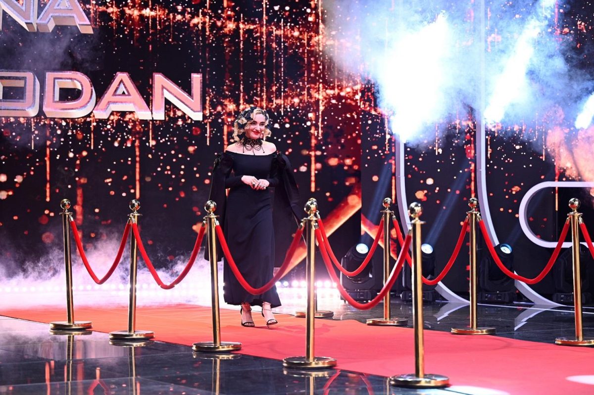 Imagine Stire Surpriză totală la Antena 1, în emisiunea ”iUmor”! Cine va fi cel de-al patrulea jurat, duminica aceasta, în episodul 3 | 2review.ro