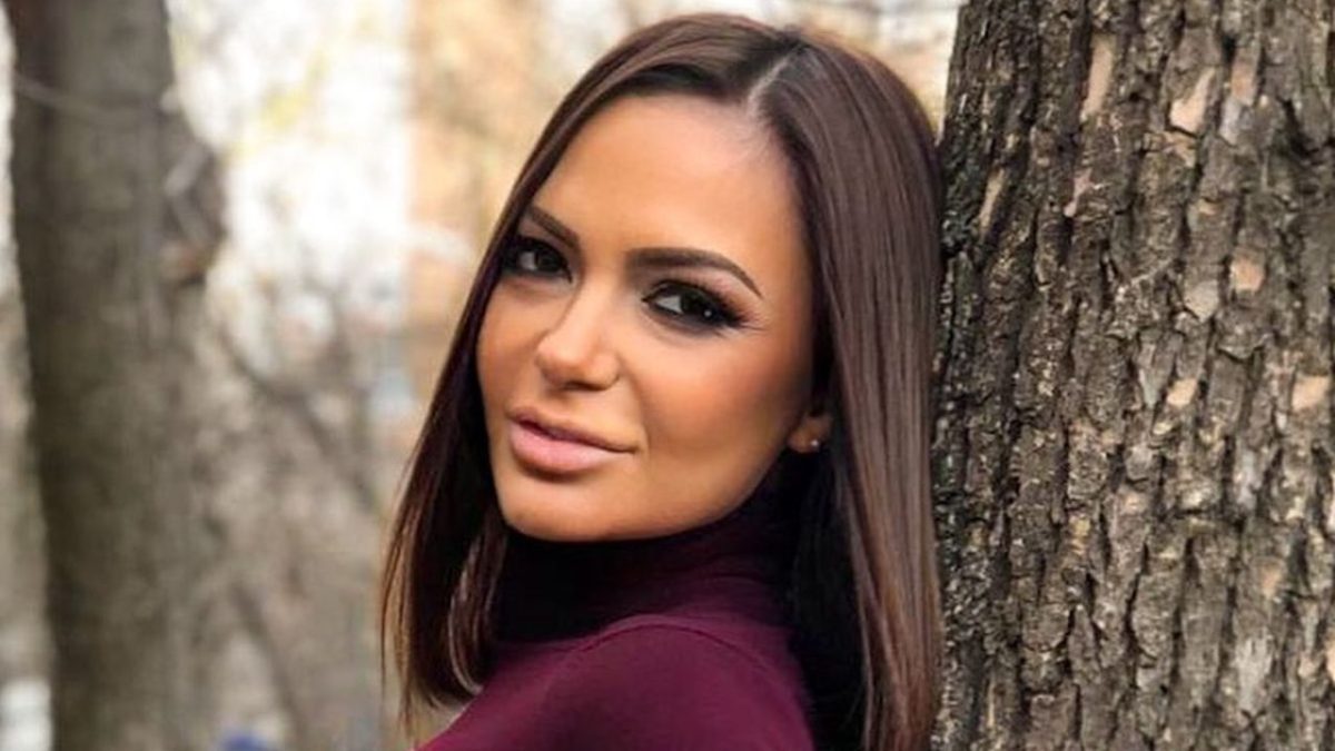Imagine Stire Andreea Antonescu iubește din nou! Artista a făcut dezvăluiri despre bărbatul din viața ei: ”Este jurnalist” | 2review.ro