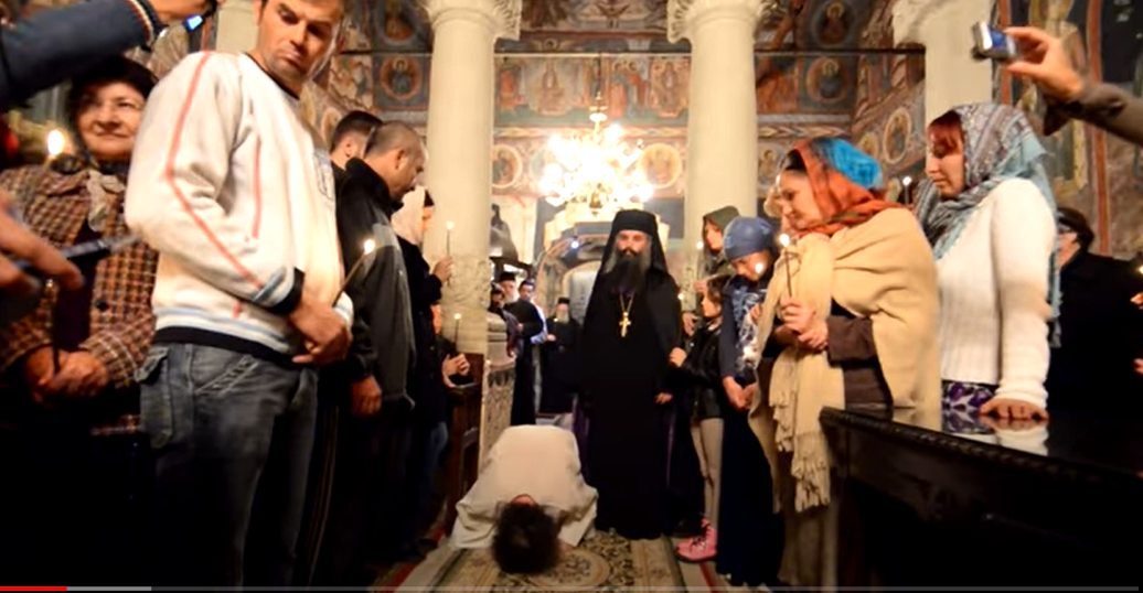 Cum devii călugăr. Care este ritualul ”tunderii în monahism”