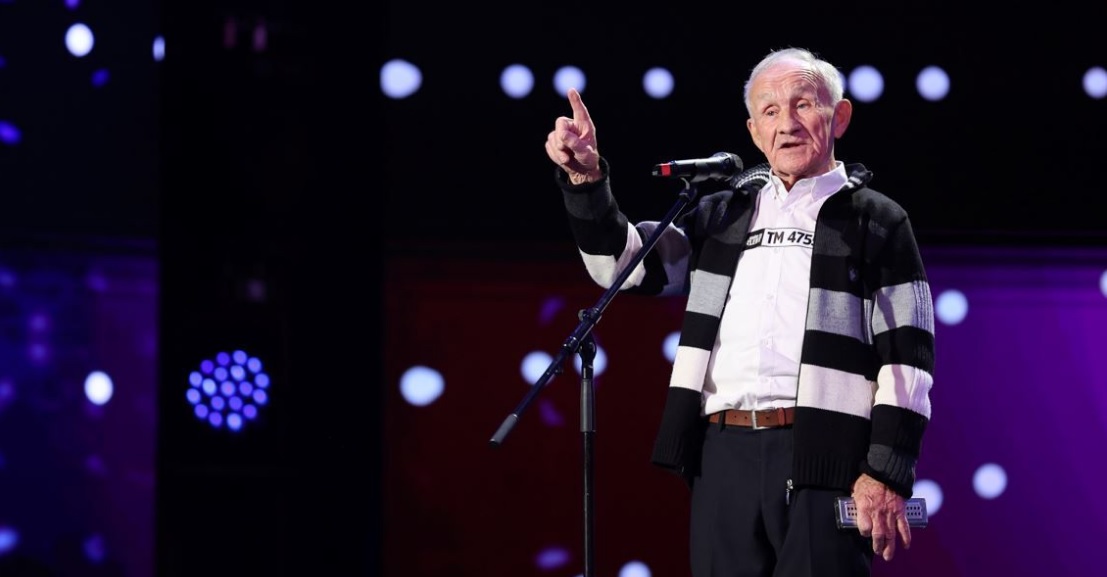 Cine e şi din ce face bani Dinu Blănaru, concurentul care a primit 4 de DA la Românii au Talent chiar înainte să cânte: „Toţi mă vreţi?”