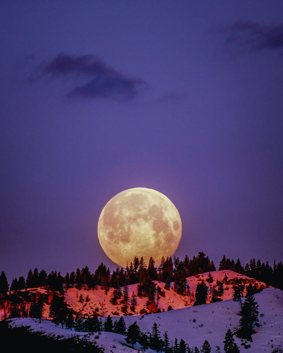 Imagine Stire Luna plină pe 16 februarie! Cele 3 zodii care vor fi afectate de energia puternică | 2review.ro