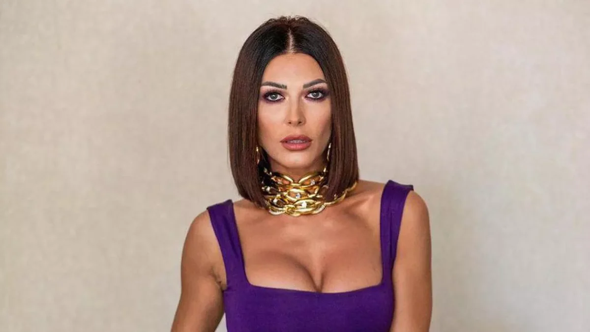 Imagine Stire Prima reacție a Ilincăi Vandici, după ce s-a scris că s-ar fi despărțit de soț și ar fi plecat de acasă | 2review.ro