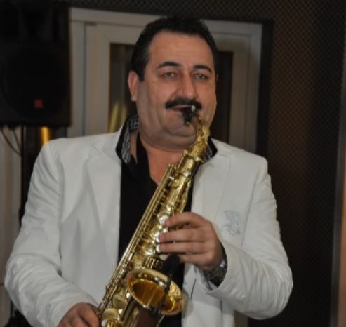Doliu în lumea lăutarilor! A murit Ion Rusu, un cunoscut saxofonist din Făgăraș, după ce a cântat la un priveghi