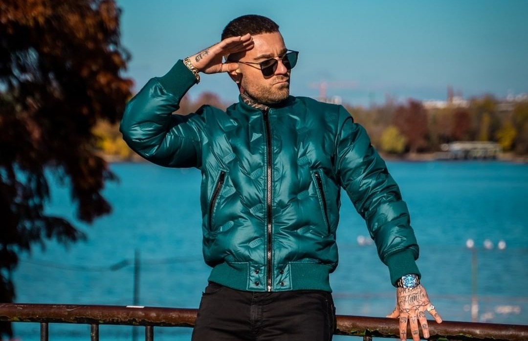 Imagine Stire TJ Miles, derapaj misogin la Survivor de la Pro TV: „De asta nu sunt cu nicio fată, că femeile nu sunt deștepte” | 2review.ro