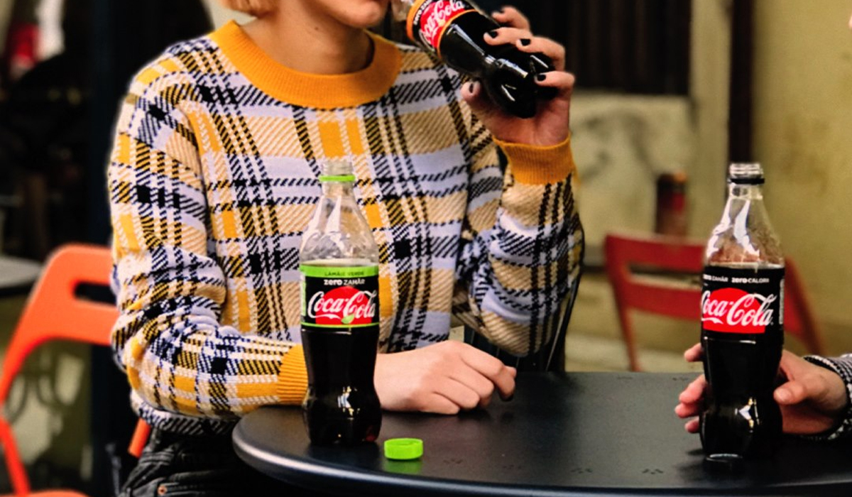 Surpriză! Câte calorii sunt într-o sticlă de 0.5 litri de Coca-Cola, de fapt