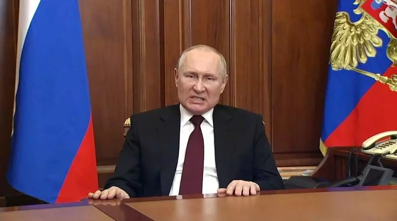 Imagine Stire Cine îl va termina pe Vladimir Putin. „Casierul” fugar al Kremlinului rupe tăcerea | 2review.ro
