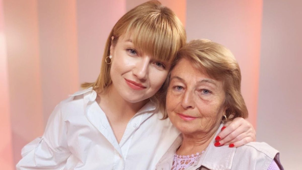 Imagine Stire Alexandra Ungureanu încă locuiește cu mama ei. Care este motivul: ”Atâta timp cât mai există o șansă să mă mărit” | 2review.ro