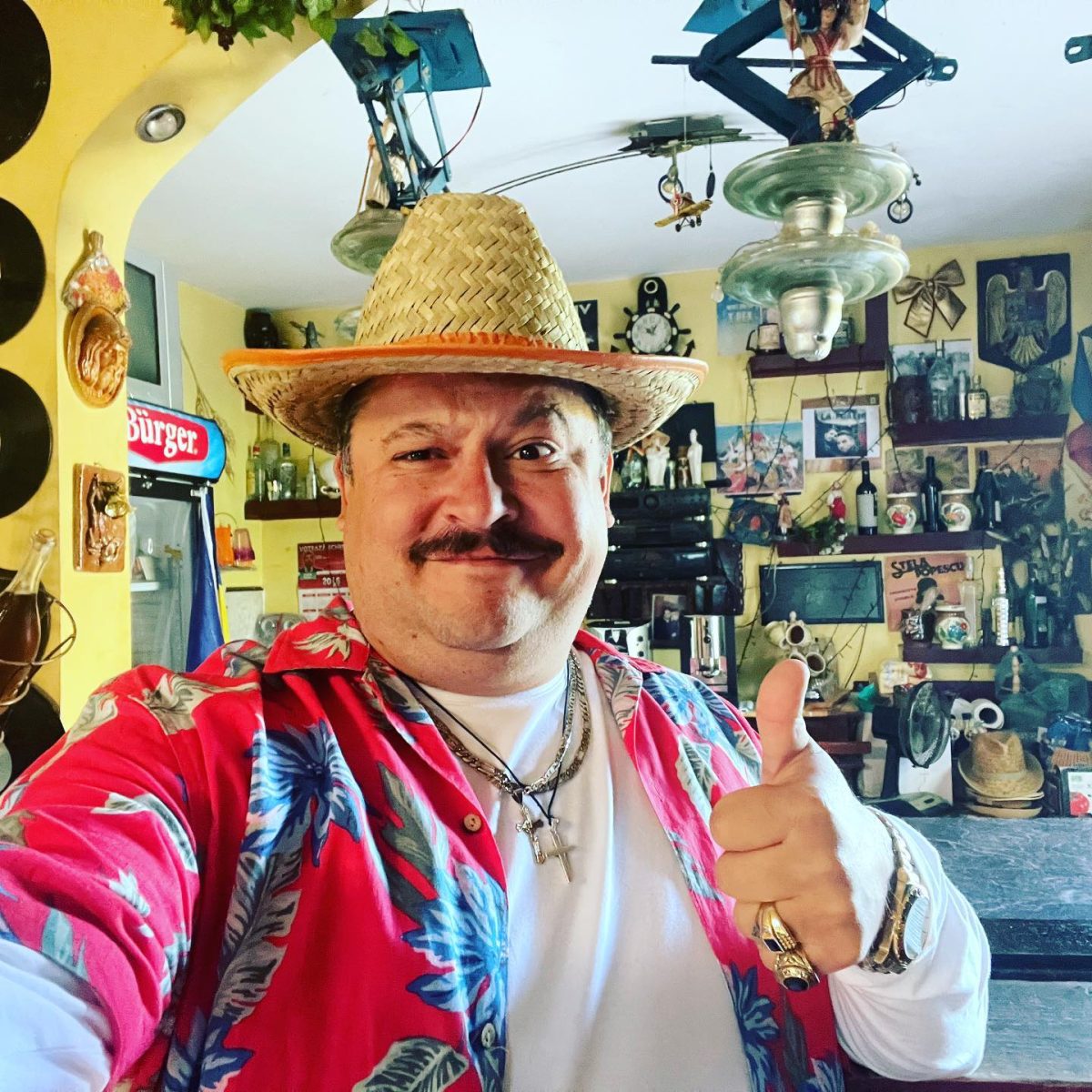 Imagine Stire Ce-ai făcut, Bobiță? Mihai Bobonete a dat lovitura în afaceri! Câți bani face actorul din Las Fierbinți | 2review.ro