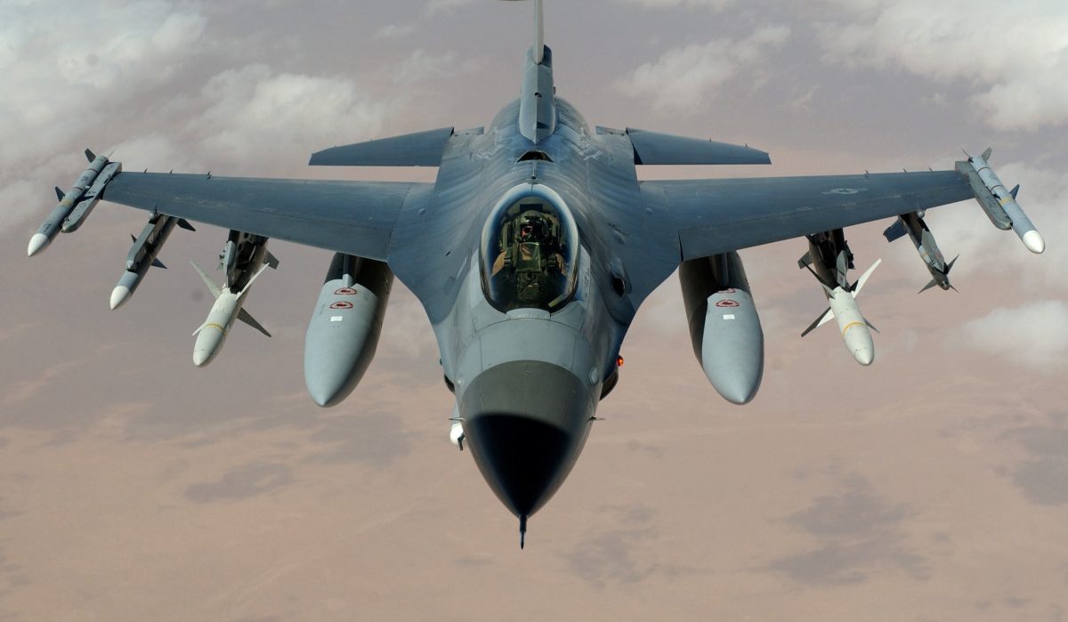 Alertă în Europa! Avioane rusești încărcate cu armament nuclear au încălcat spațiul aerian al Suediei
