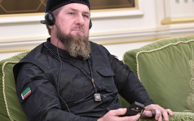 Care a fost primul lucru pe care l-a făcut liderul cecen Ramzan Kadîrov imediat după ce Putin l-a avansat în grad. Gest oribil, care a şocat umanitatea!