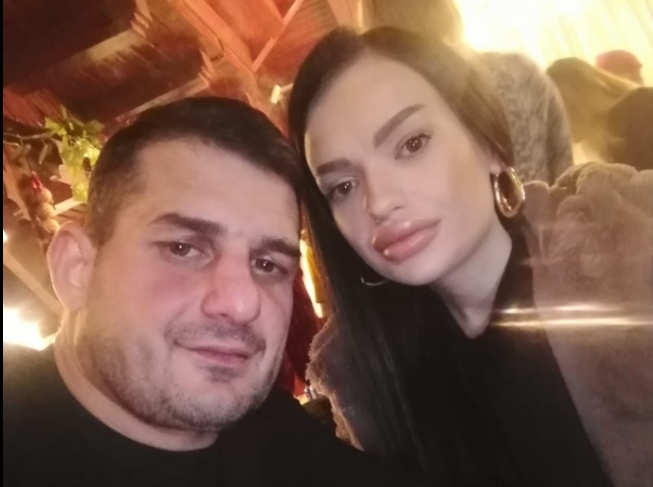 Imagine Stire Fericire mare în familia lui Mircea Ursu! „Bodyguardul lui Dumnezeu” şi-a botezat fetiţa | 2review.ro