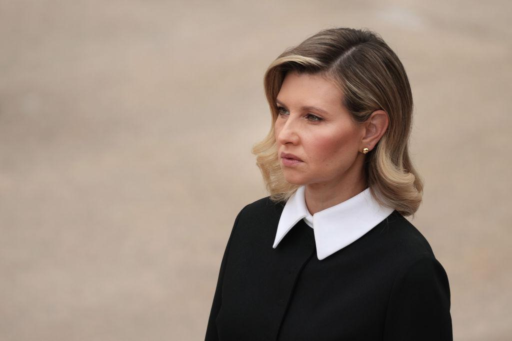 Imagine Stire Olena Zelenska, soția lui Zelenski, mesaj emoționant pentru victimele războiului | 2review.ro