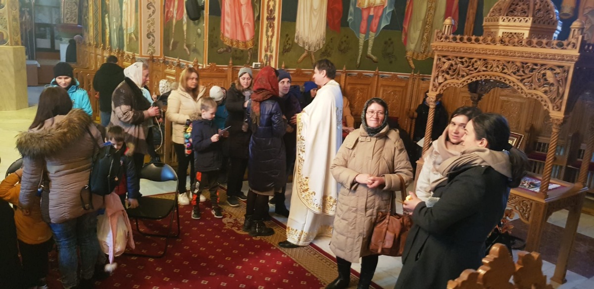 Mărturia emoționantă a unui preot: ”Oamenii aceștia trec prin momente mult mai grele de cât mi-am putut imaginea”