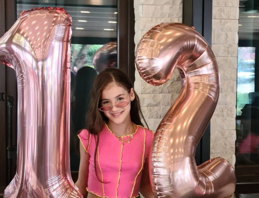 Ana Maria Margean la aniversarea sa de 12 ani. Sursa foto: Pro tv