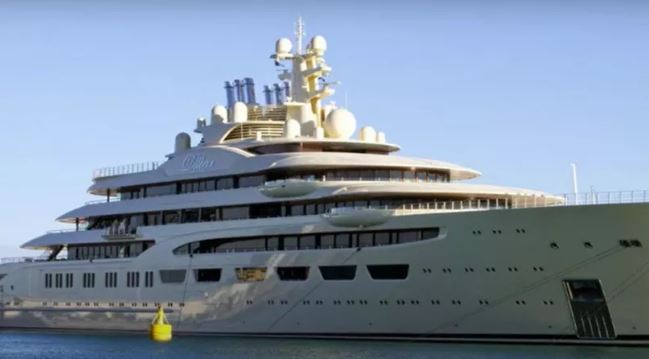 Superiahtul de 600 milioane de dolari al miliardarului Alişer Usmanov, confiscat de autoritățile germane. SUA, pregătită să înceapă o super-acțiune contra oligarhilor ruși