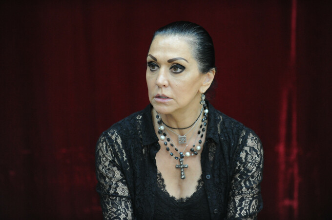 Imagine Stire Beatrice Rancea, bună de plată! Fosta vedetă PRO TV a fost dată în judecată pentru 10.000 de dolari | 2review.ro