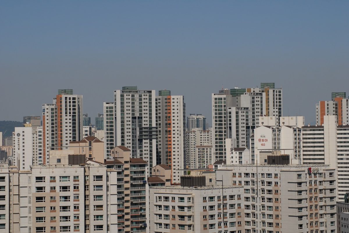 În cât timp s-a construit un cartier de lux în Coreea de Nord. Cât ar fi durat în România?