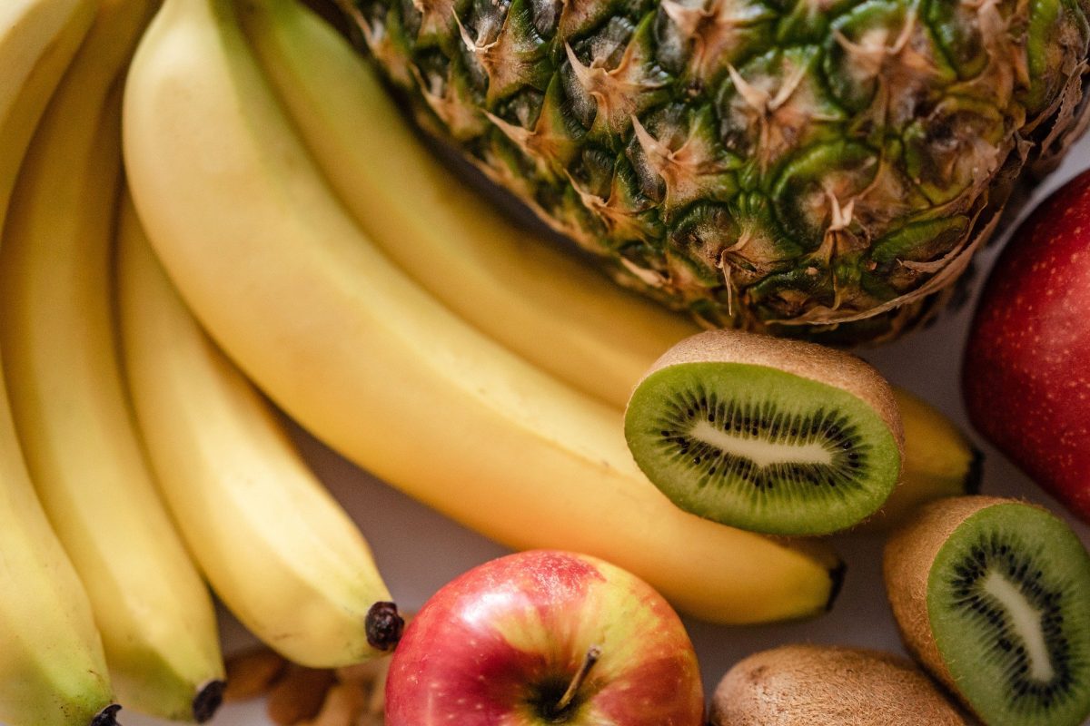 Cele 7 fructe pe care trebuie să le consumi în luna aprilie! Nu e păcăleală