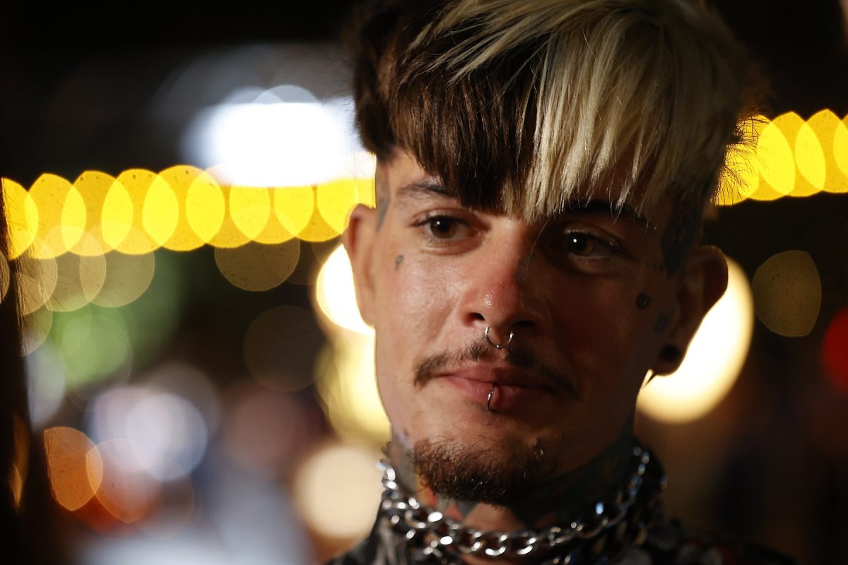 Imagine Stire Turul casei cu Zanni! Artistul și-a prezentat noua locuință | 2review.ro