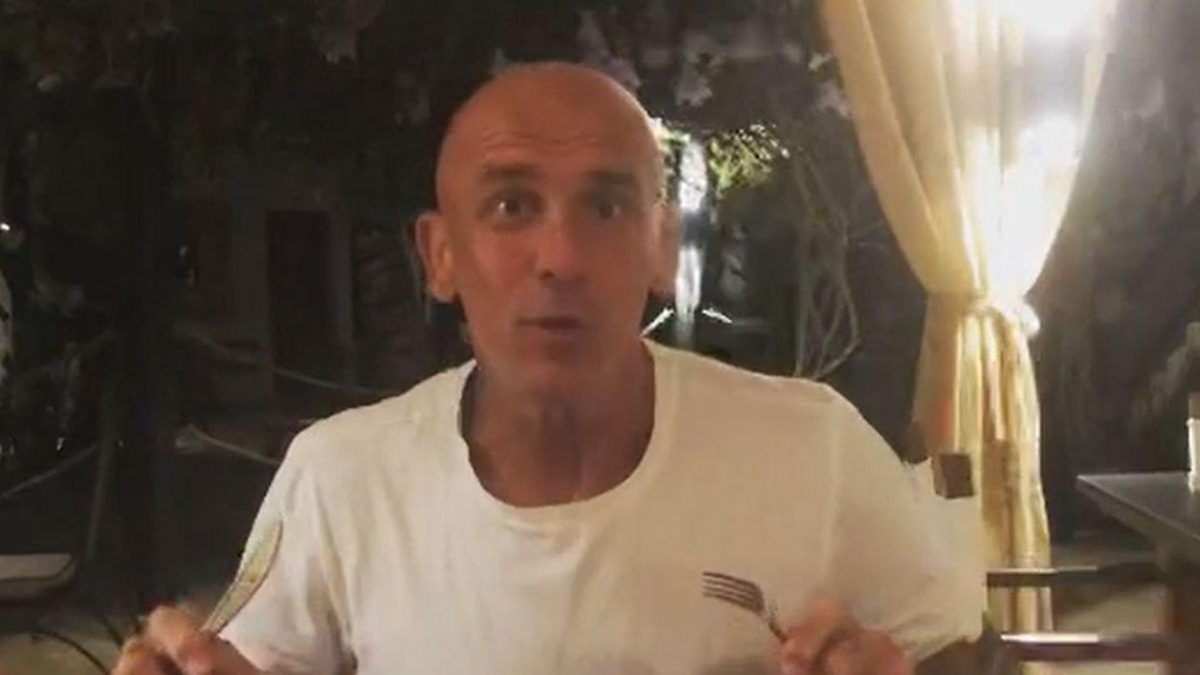 Imagine Stire Cătălin Zmărăndescu i-a caracterizat pe colegii din tabăra Faimoșilor. Critici dure, aduse concurenților de la Survivor România | 2review.ro