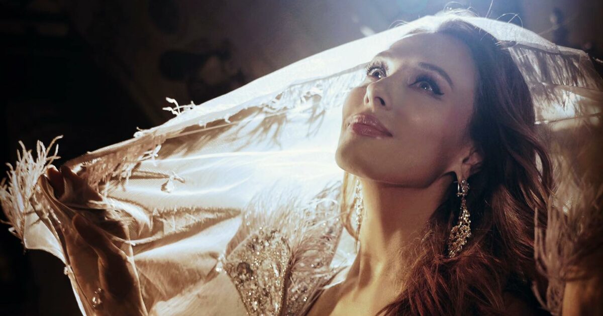 Imagine Stire Ireal! Suma colosală pe care o cere Iulia Vântur pentru un concert în India | 2review.ro