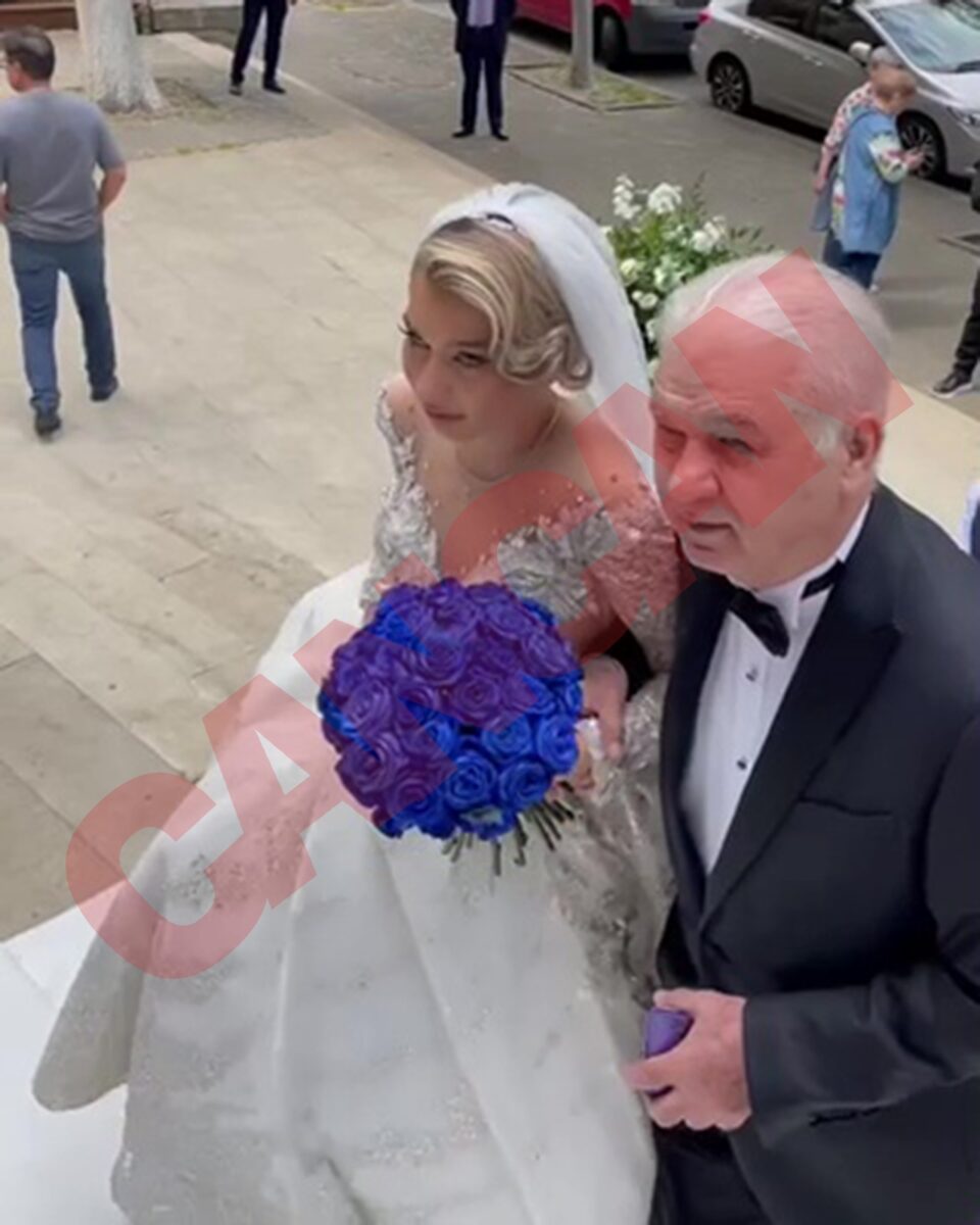 Maria Iordanescu, alături de tatăl său, Anghel Iodanescu