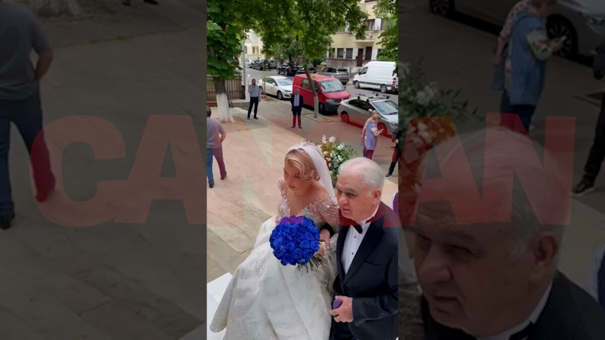 Imagine Stire Momente pline de emoție în familia lui Anghel Iordănescu! Fiica lui, Maria, se căsătorește religios. Primele imagini de la evenimentul fastuos | 2review.ro