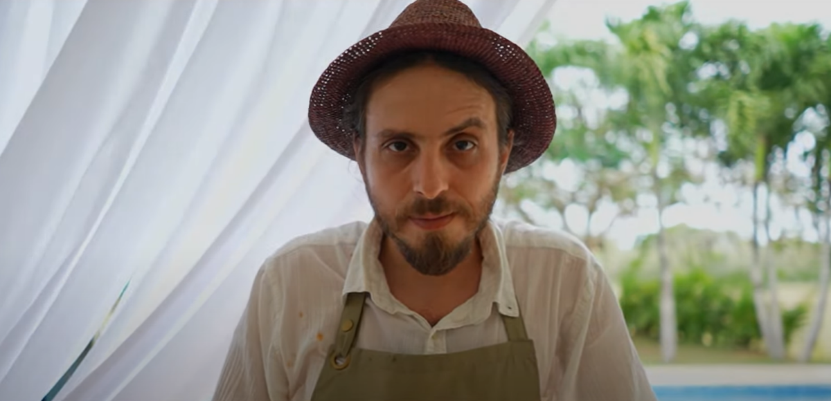 Ar participa Chef Foa la „Survivor România”? Juratul de la „MasterChef” a fost în Dominicană, de Paște, pentru a le găti concurenților
