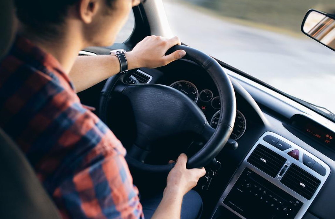 Coşmarul prin care trece o româncă după ce a plătit 20.000 de euro pe o mașină nouă. Ce i s-a întâmplat după o săptămână
