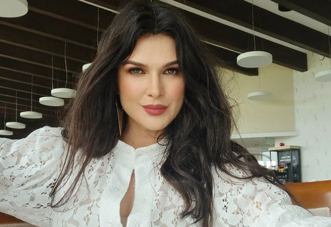 Imagine Stire Cum şi-a câştigat Monica Bârlădeanu primii bani: „Familia mea avea o situaţie foarte precară financiar” | 2review.ro