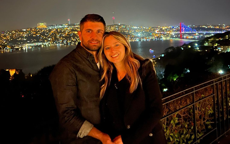 Imagine Stire Laura Cosoi a spus adevărul despre certurile cu soţul său, după 10 ani de relaţie: „Sunt o grămadă de neînţelegeri” | 2review.ro