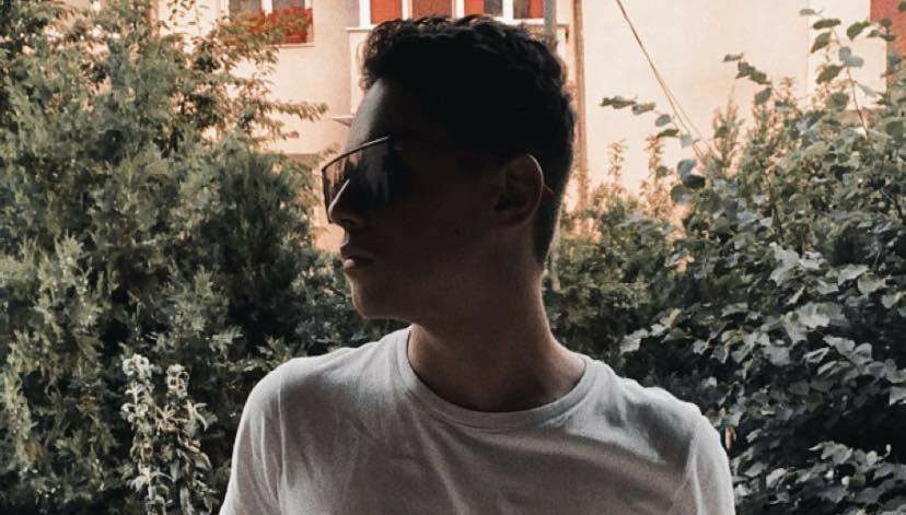 Ultima imagine cu Flavius în viaţă, elevul de clasa a VIII-a care a murit chiar la banchet: „Înger drag”