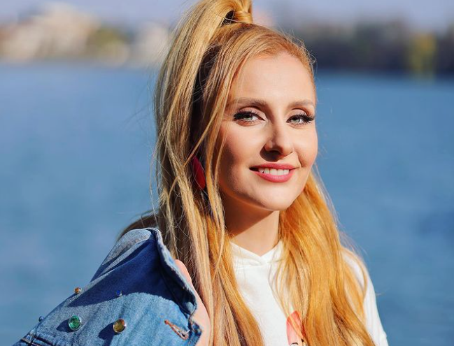 Imagine Stire Cine a fost alături de Alina Sorescu după divorţul de Alexandru Ciucu: ”Nu sunt încă liniștită” | 2review.ro