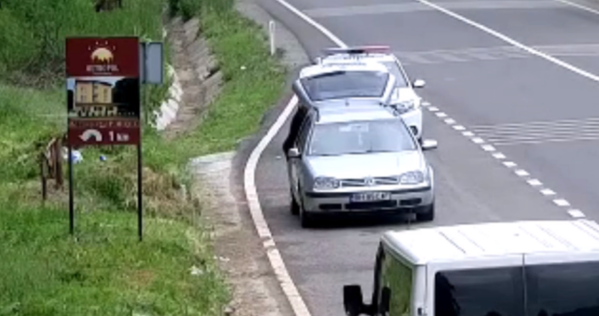 Ce i s-a întâmplat unui bihorean, după ce a aruncat gunoiul pe marginea drumului dintr-o mașină