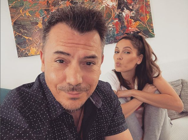 Imagine Stire Ce se întâmplă între Răzvan şi Irina Fodor, după plecarea prezentatoarei la America Express: „Crezi că mami vrea alt tătic? Unul blond cu ochi albaștri?” | 2review.ro